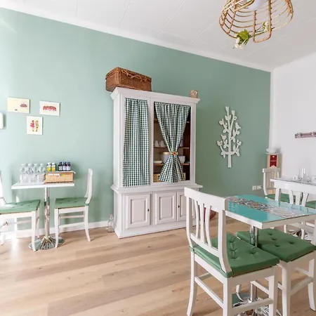 Dama Bed & Breakfast-3